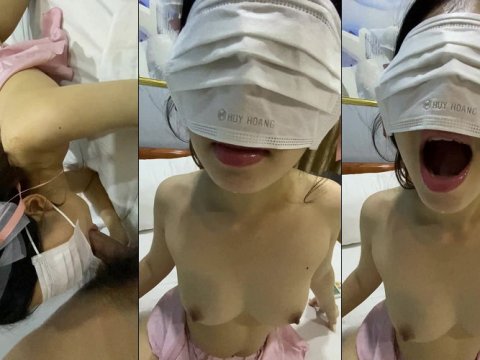 Em nữ sinh cực phẩm tập bú cu mà xuất vô miệng nuốt ngon lành